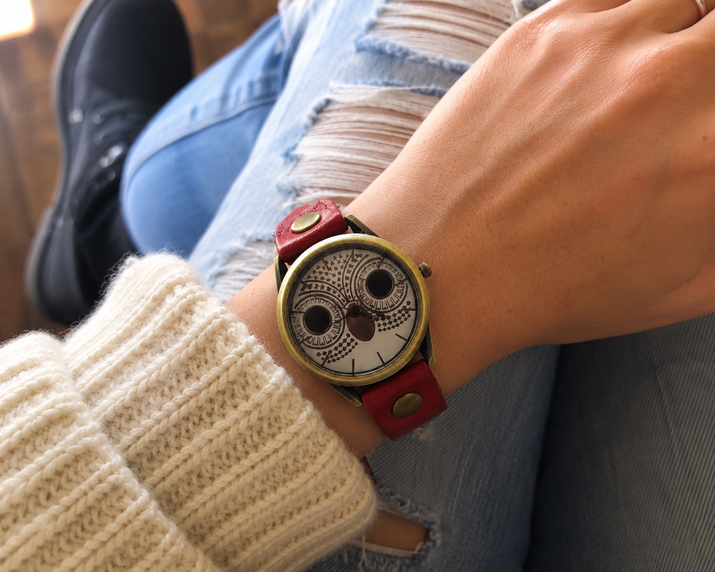 Owl Eyes Vintage Leather Watch